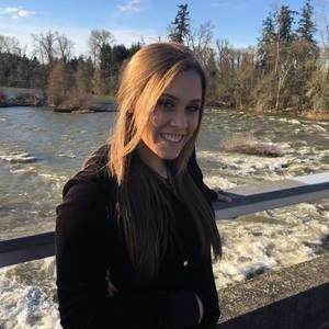 Meet your Posher, Kelsey